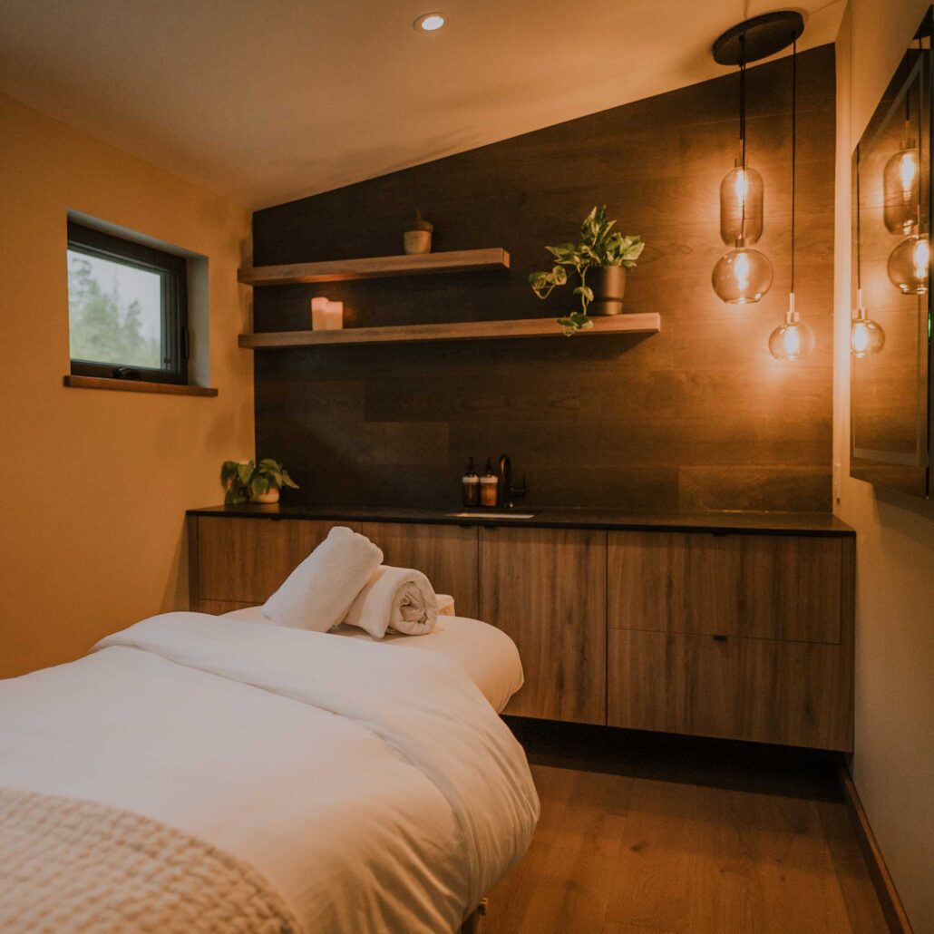 massage table